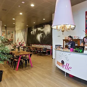 호스텔 Hostelle - Women Only